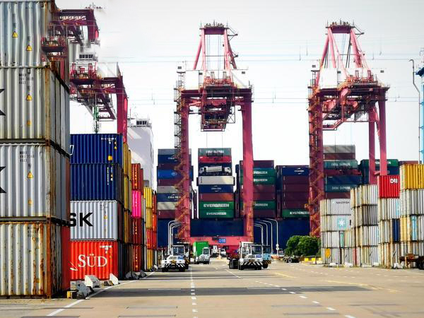 Ningbo barne eta kanpo merkataritza errepidearen integrazioa nola egonkorrago eta azkarrago joan?