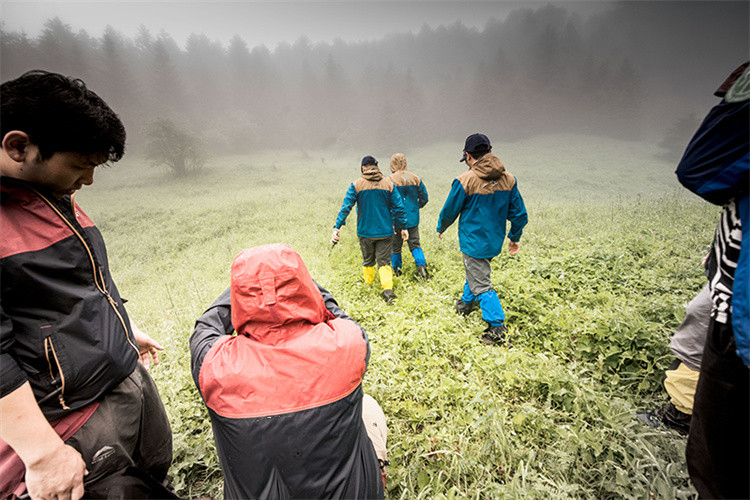 Zer da SURVIVA Wilderness Survival?